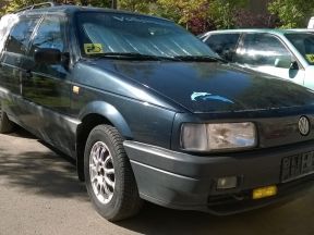 Volkswagen Passat, 1991