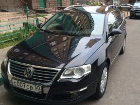 Volkswagen Passat, 2010