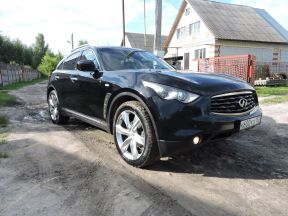 Infiniti FX35, 2008