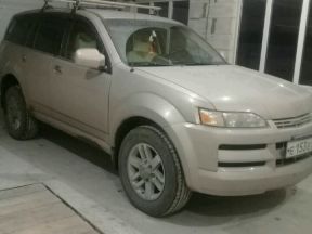 Isuzu Axiom, 2001
