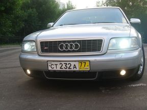 Audi A8, 1999