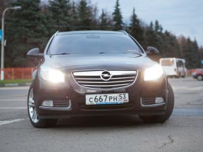 Opel Insignia, 2011