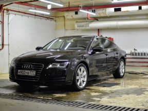 Audi A7, 2010