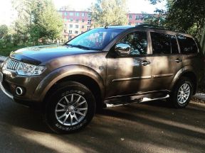 Mitsubishi Pajero Sport, 2010