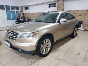 Infiniti FX45, 2003