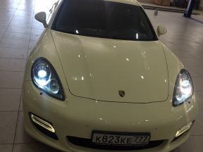 Porsche Panamera Turbo, 2009