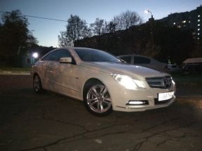 Mercedes-Benz E-класс, 2012