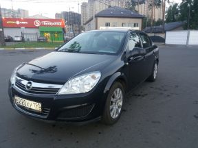 Opel Astra, 2012