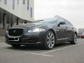 Jaguar XJ, 2010