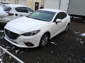 Mazda 3, 2015