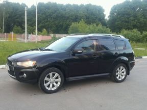 Mitsubishi Outlander, 2010