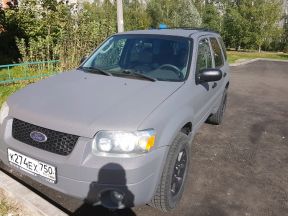 Ford Escape, 2004