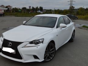 Lexus IS, 2014