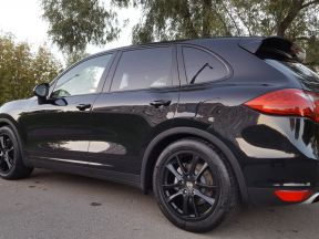 Porsche Cayenne S, 2011