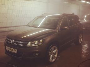 Volkswagen Tiguan, 2015