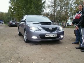 Mazda 3, 2005