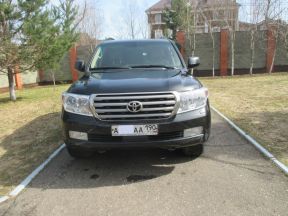 Toyota Land Cruiser, 2011