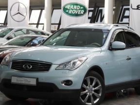 Infiniti EX37, 2011