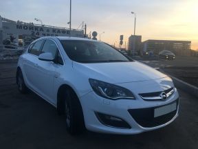 Opel Astra, 2014