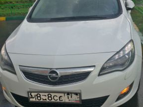 Opel Astra, 2012