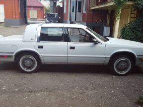 Chrysler New Yorker, 1988