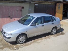 SEAT Cordoba, 2000