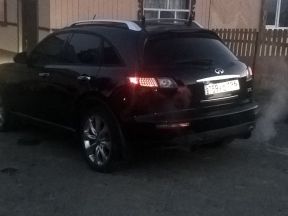 Infiniti FX35, 2003