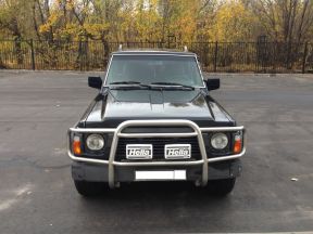 Nissan Patrol, 1996