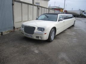 Chrysler 300C, 2004