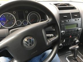 Volkswagen Touareg, 2003