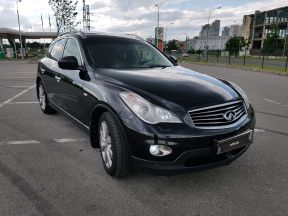 Infiniti EX37, 2010