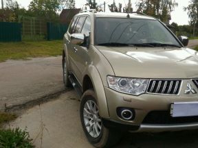 Mitsubishi Pajero Sport, 2011