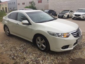 Honda Accord, 2011