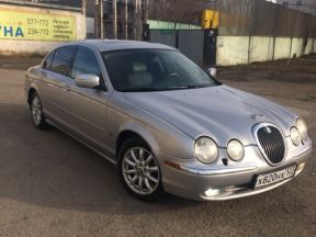 Jaguar S-type, 2000