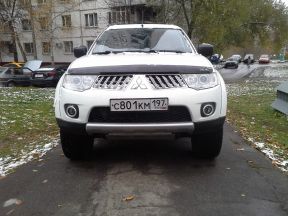 Mitsubishi Pajero Sport, 2011