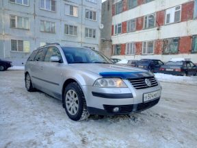 Volkswagen Passat, 2003