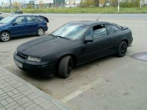 Opel Calibra, 1990