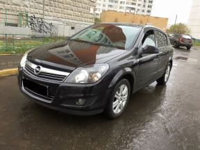 Opel Astra, 2012