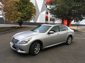 Infiniti G37, 2012