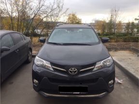 Toyota RAV4, 2013