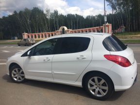 Peugeot 308, 2010