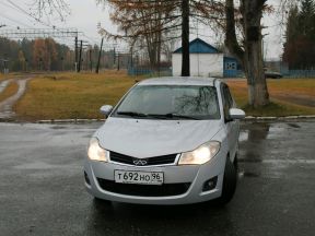 Chery Very, 2011