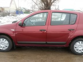 Renault Sandero, 2013