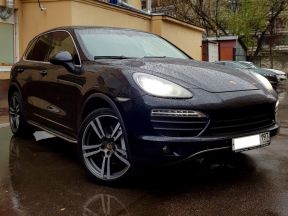 Porsche Cayenne S, 2011