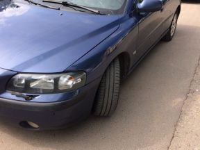 Volvo S60, 2002