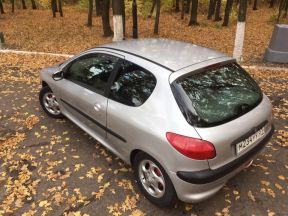 Peugeot 206, 2002