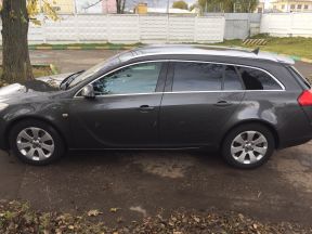 Opel Insignia, 2009