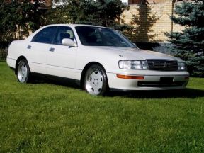 Toyota Crown, 1996