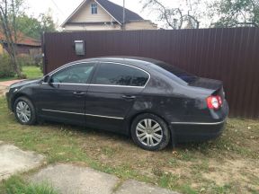 Volkswagen Passat, 2010