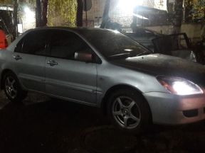 Mitsubishi Lancer, 2004